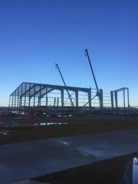 Large-Span Airplane Hangar photo 12